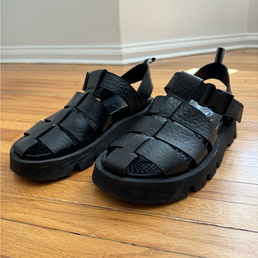 E8 sandals from Miista